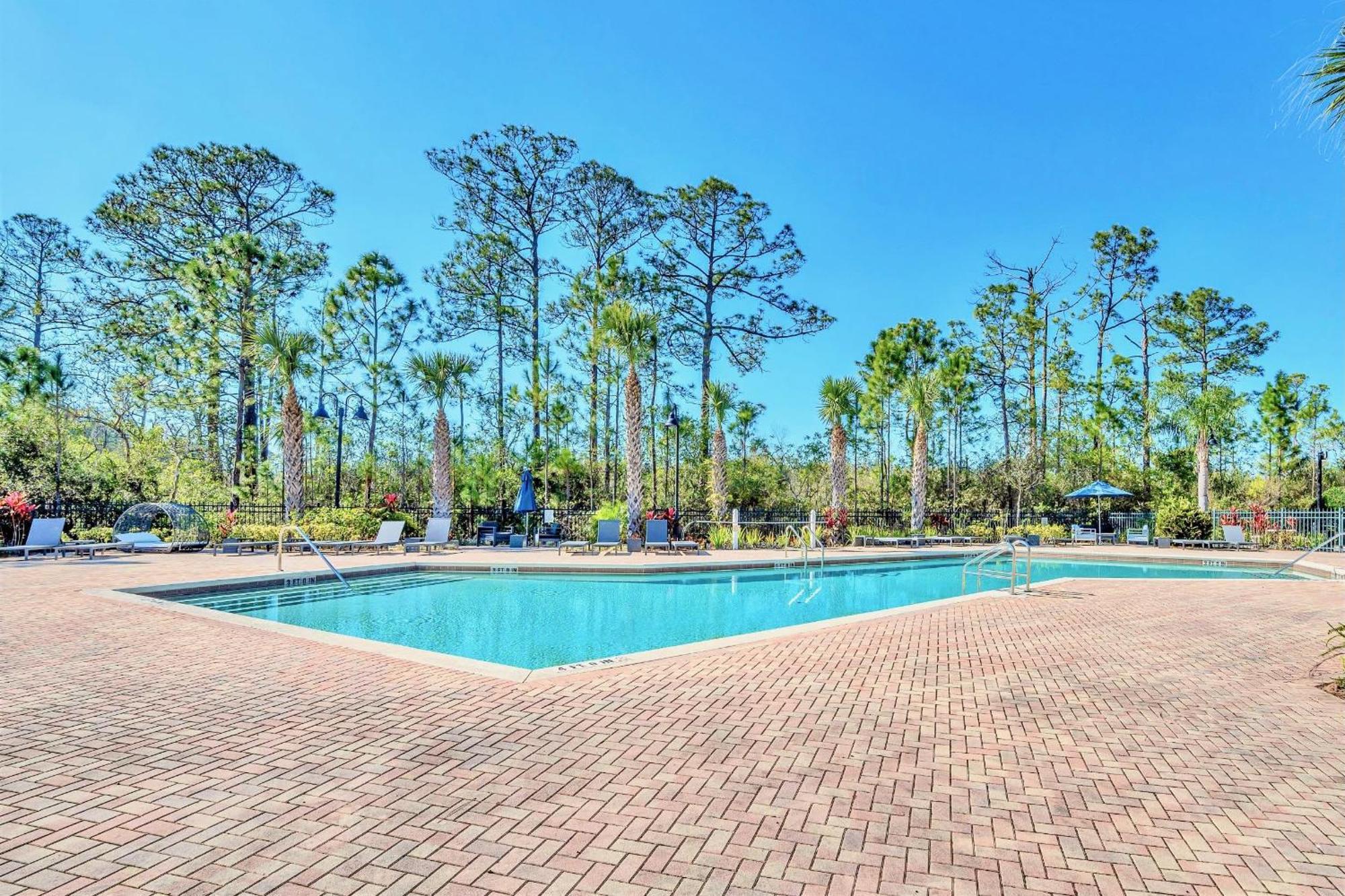 Cozy 2Br Condo - Private Balcony - Near Disney Orlando Eksteriør bilde