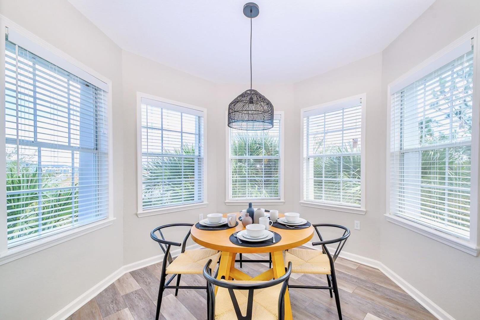 Cozy 2Br Condo - Private Balcony - Near Disney Orlando Eksteriør bilde